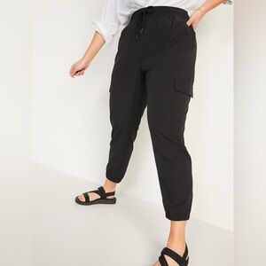 Old navy High-Waisted StretchTech Cargo Joggers